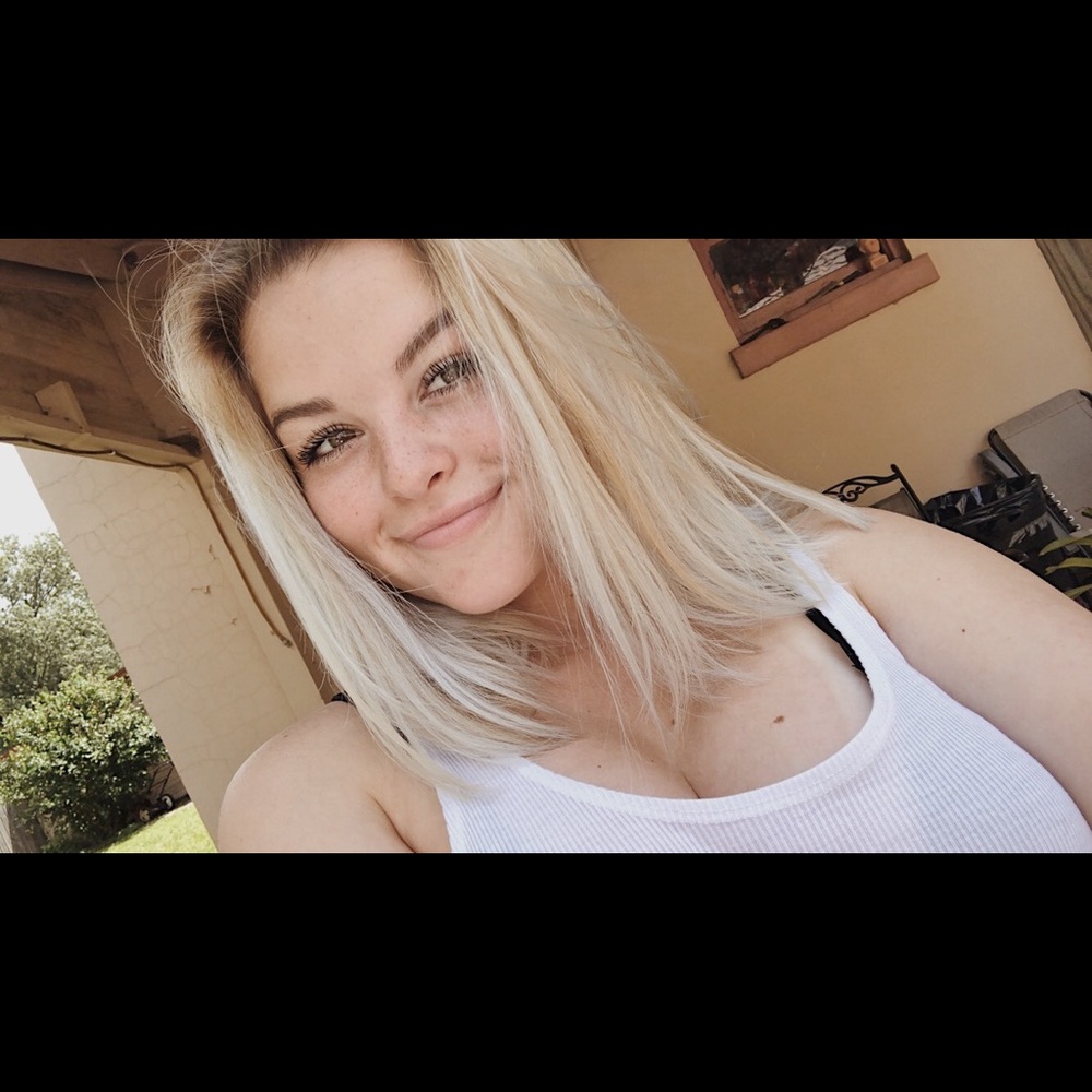Meet your Posher, Kyra